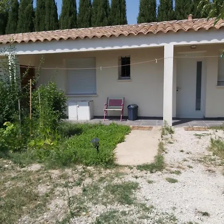 Small And Cute * Nîmes